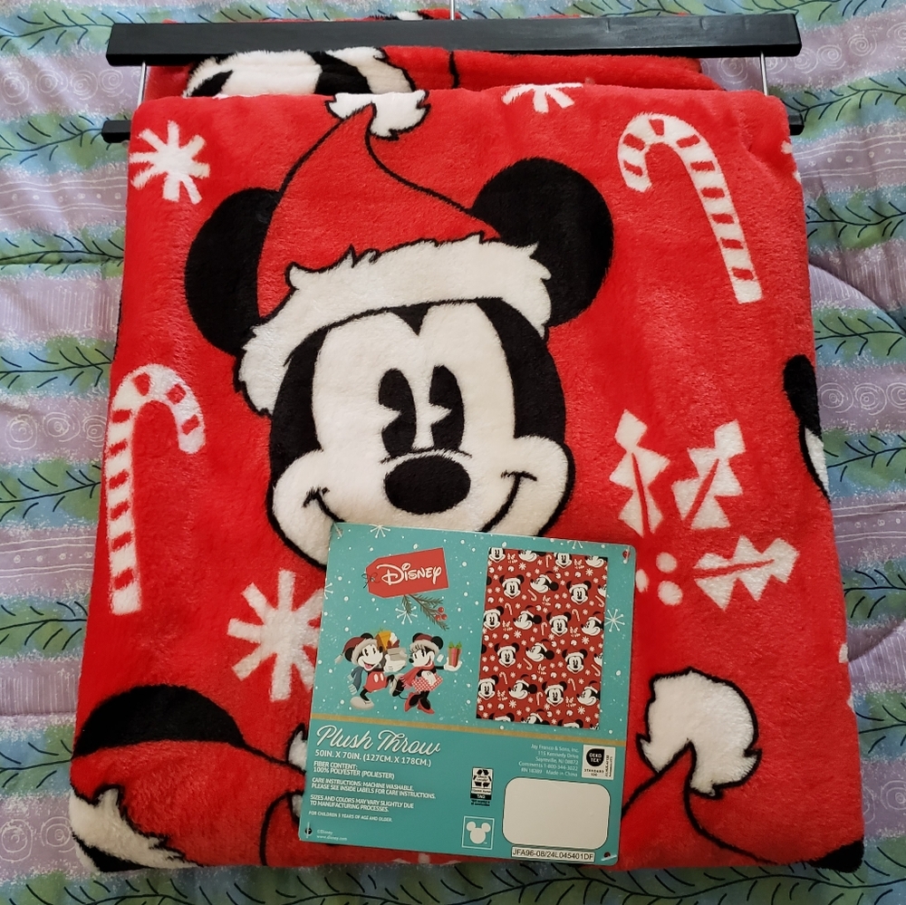 Disney Mickey Mouse Santa Candy Cane Red Christmas Plush Throw Blanket 50x70 NWT